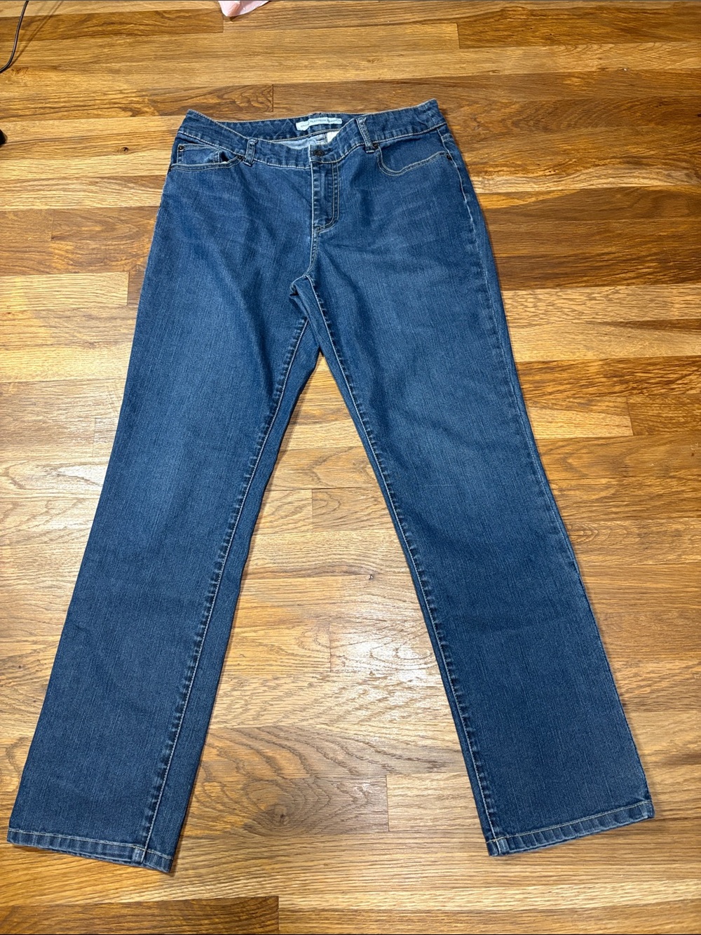 CHICOS 1.5 ultimate fit slim leg jeans